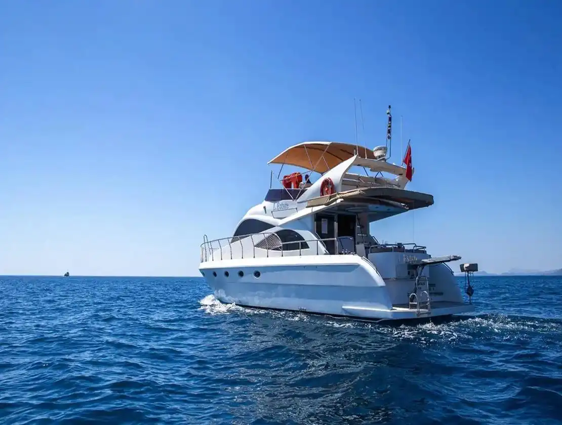 Antalya Yacht Rental 16m Economic